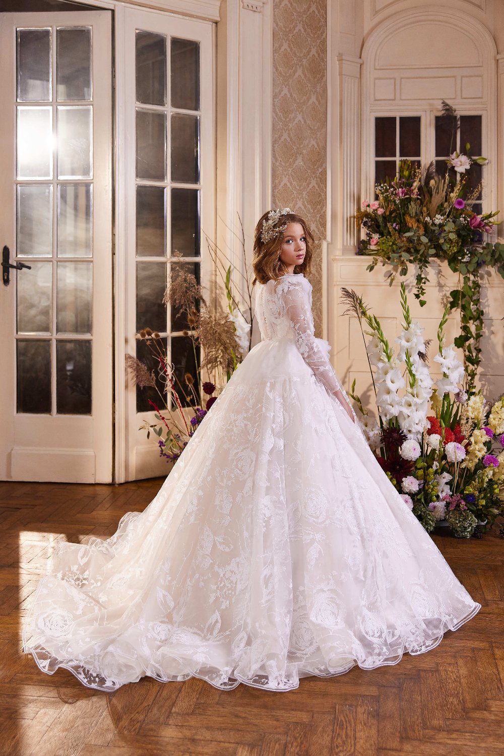 open lace back dress Square Neckline First Communion Flower Girl Gown PR114 Pre-Order 5-6 Years / Ivory