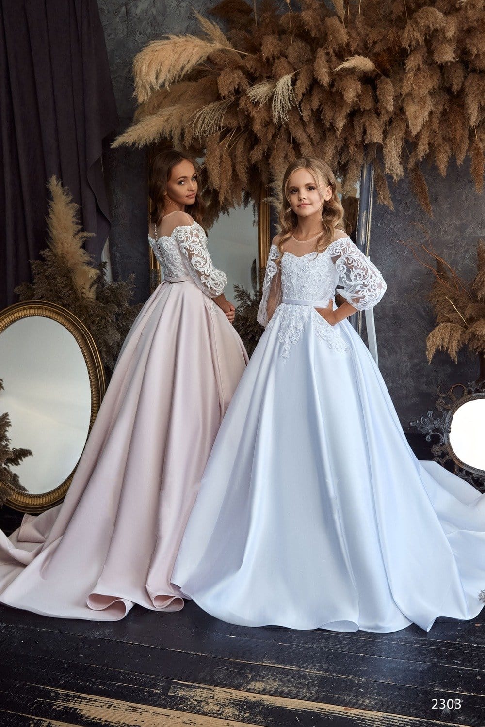 L2303 Modern First Communion Dress with Pockets Pre-order Size 5T-6 / Ivory L2303 Modern First Communion Dress with Pockets Pre-order Size 5T-6 / Ivory