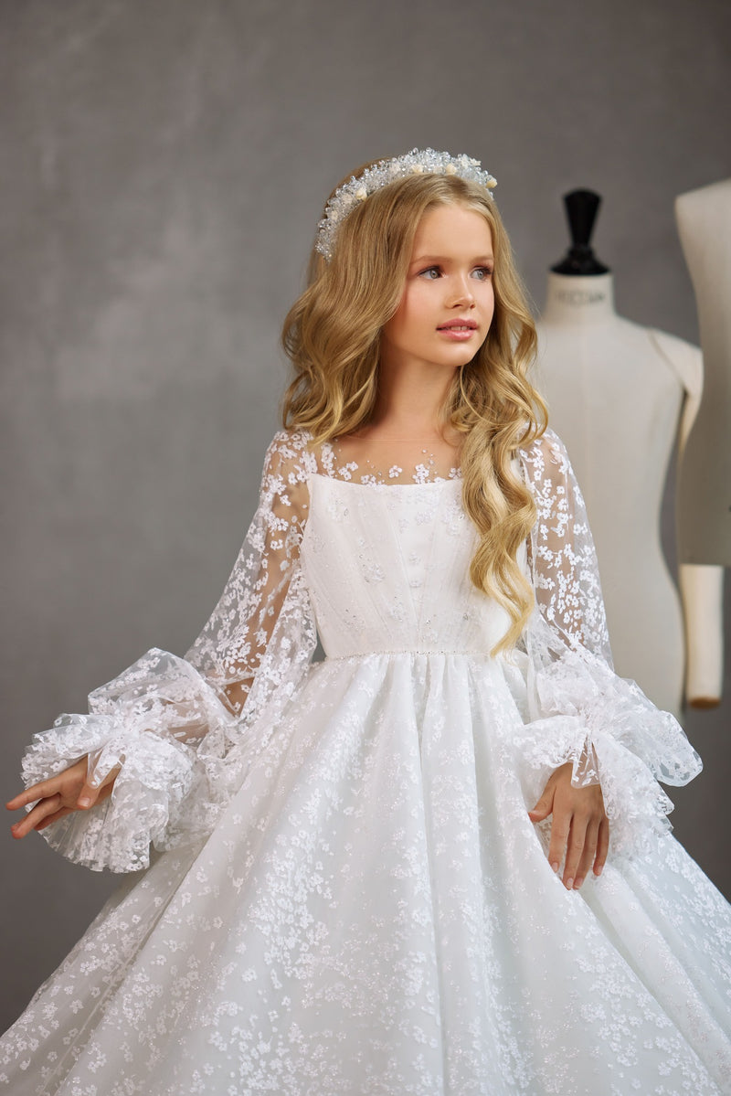 MONTREAL  - ELABORATE COMMUNION DRESS WITH RUFFLED SLEEVES AND LACE DETAIL