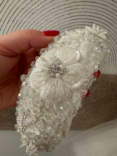 Luxury Hair Band with Beaded Flowers