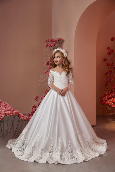 How to Describe the Flower Girl Dress in this Style? | by Elsaliang |  princessly | Medium