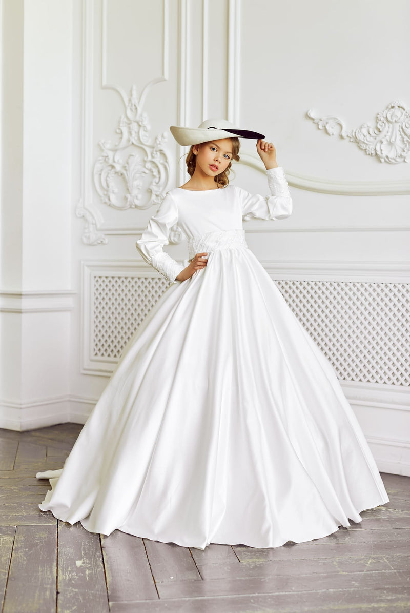 Silvia Catholic First Communion dress Preorder 9-10
