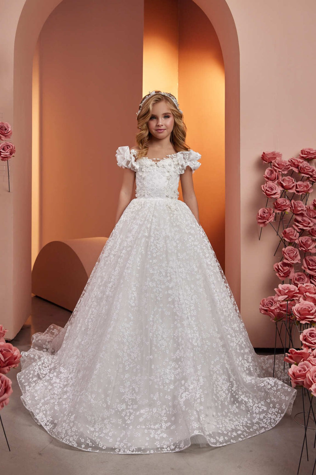 Luxury Floral Lace Princess Dress with Ruffles Luxury Floral Lace Princess Dress with Ruffles