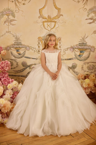 Communion dress with lace bodice and ruffled skirt for girls