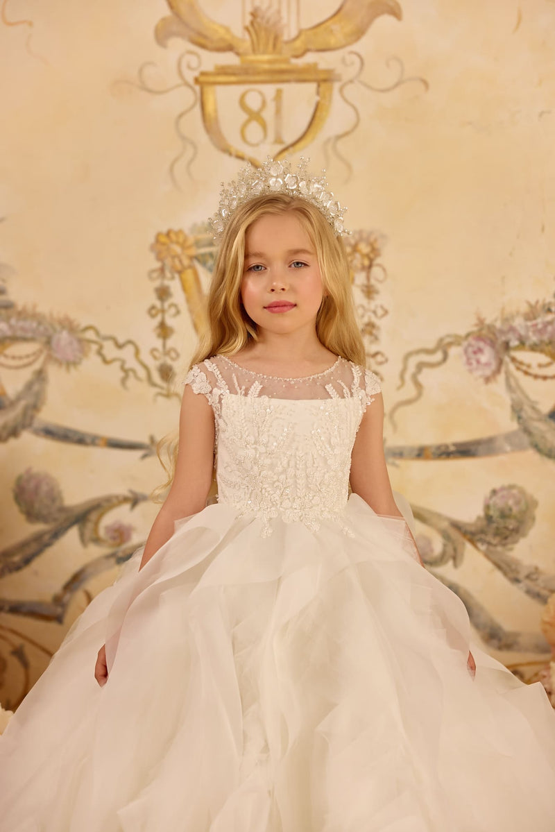 Communion dress with lace bodice and ruffled skirt for girls