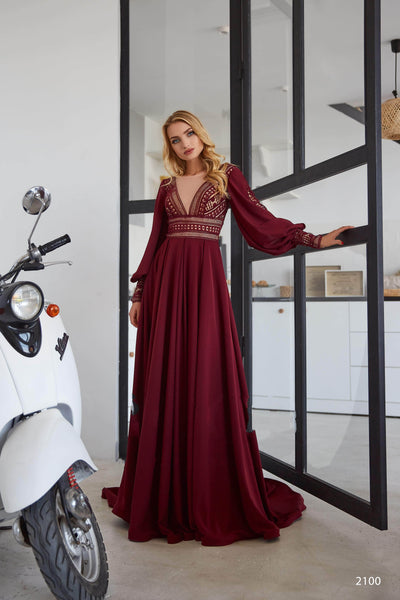 2100 Gown with Long Sleeves Pre-Order 14 (44)