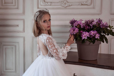 3116 Flower girl dress with open back - Mia Bambina Boutique