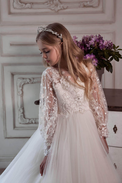 3116 Flower girl dress with open back - Mia Bambina Boutique