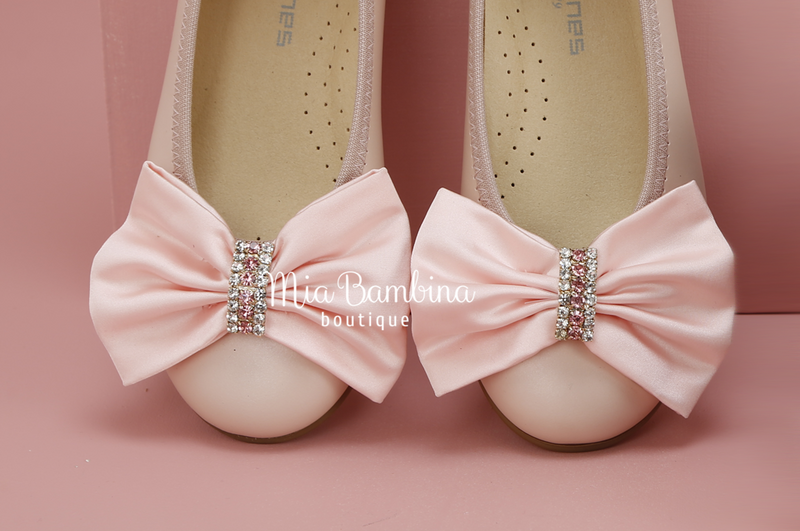 Girls Ballerina Shoes with a Diamond Bow