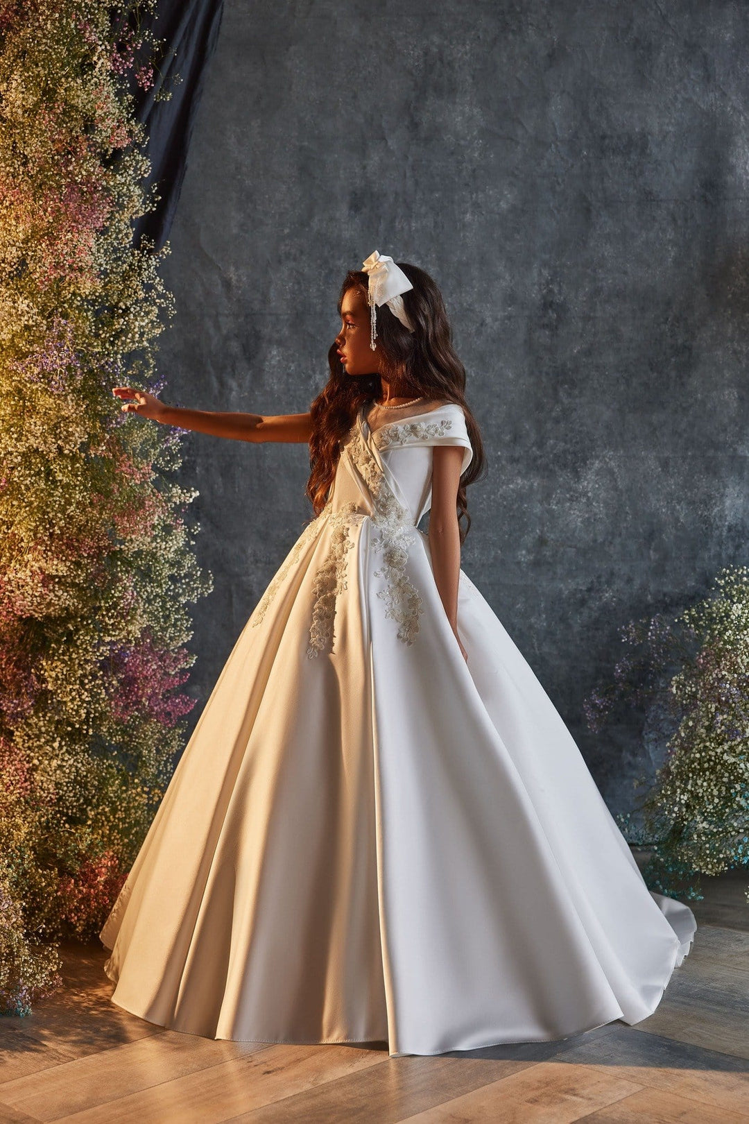 Classic Junior Bridesmaid Dress Shawl Collar Size 5T-6 Classic Junior Bridesmaid Dress Shawl Collar Size 5T-6
