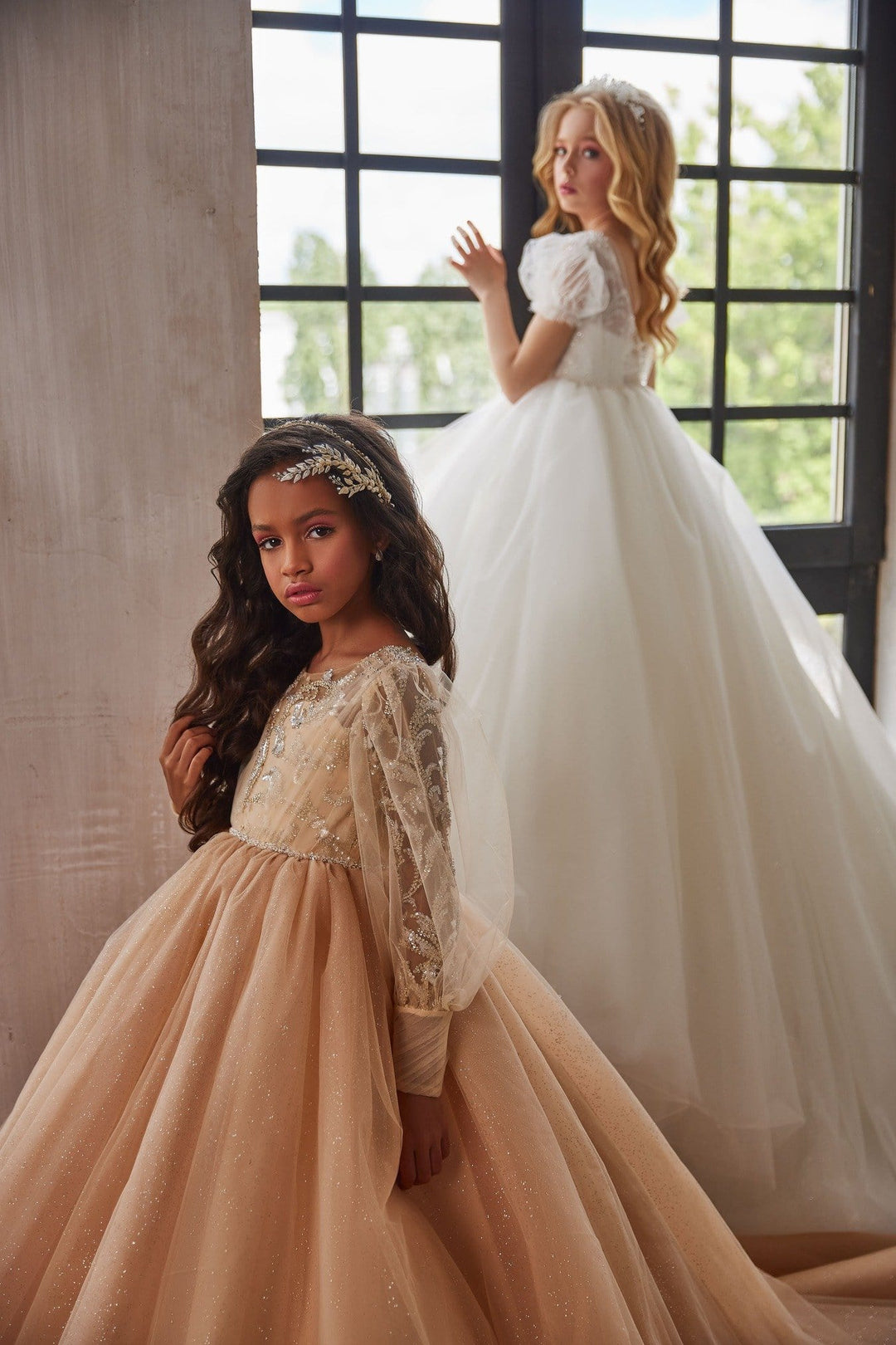Sparkly Princess Dress for Junior Bridesmaids Size 9-10 / Ivory / Short Sparkly Princess Dress for Junior Bridesmaids Size 9-10 / Ivory / Short