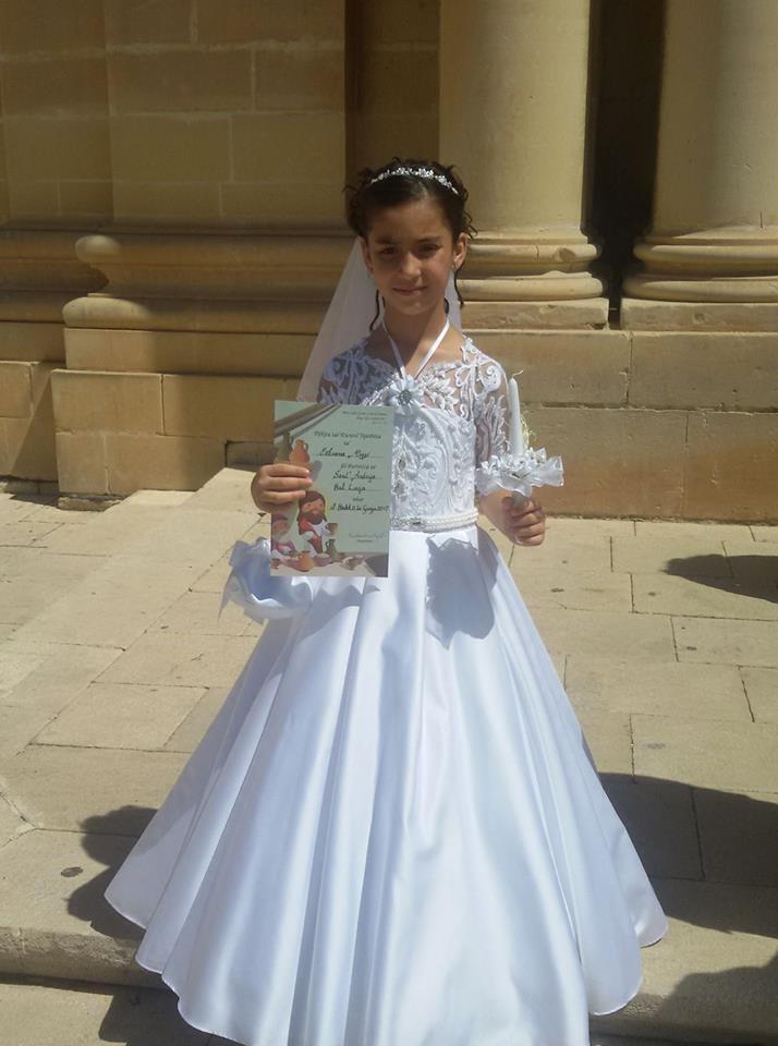Tampa First Communion Dress | Luxury Satin Communion Ball Gown for Girls Size 7-8 / Ivory Tampa First Communion Dress | Luxury Satin Communion Ball Gown for Girls Size 7-8 / Ivory